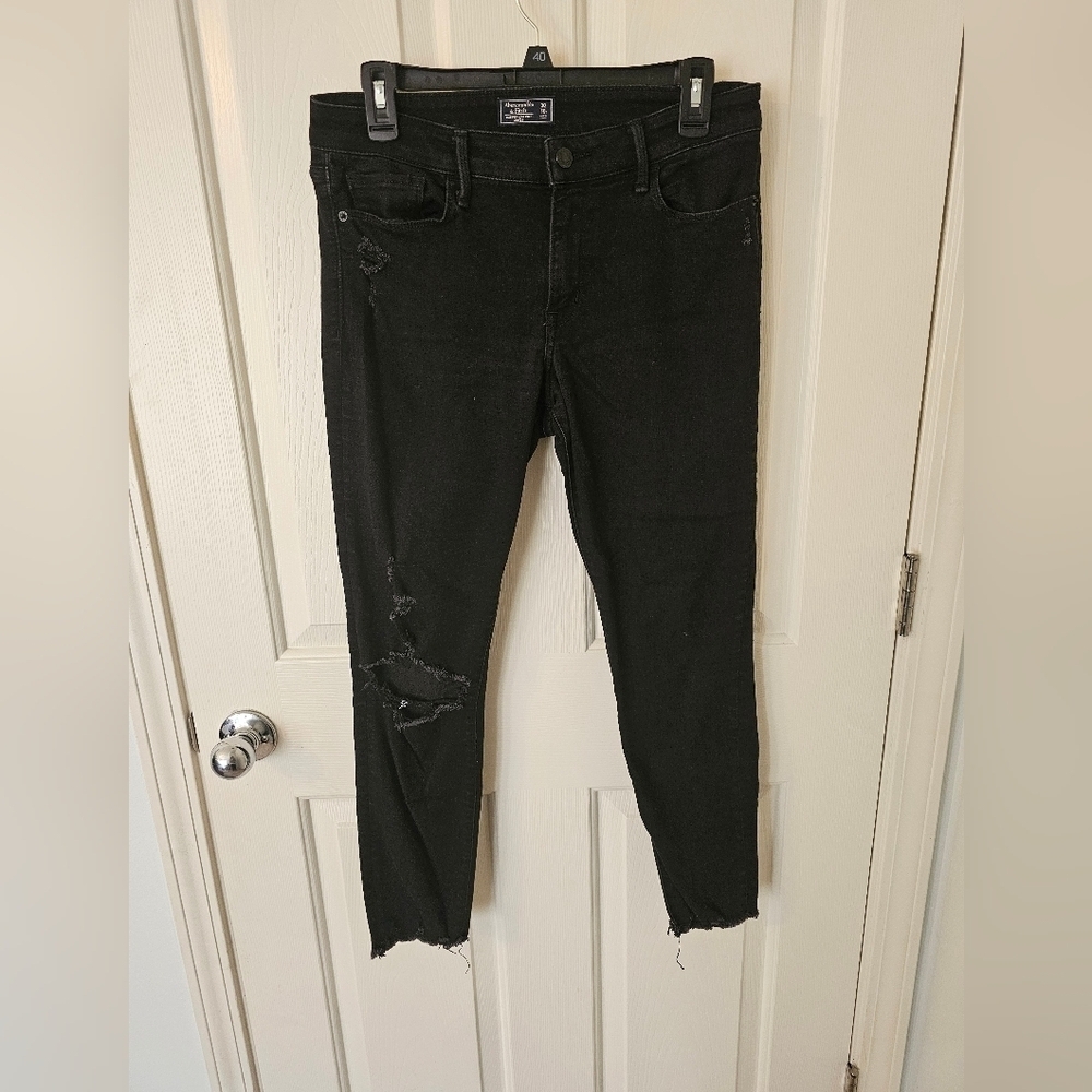 Abercrombie And Fitch Harper Low Rise Ankle Jeans Size 30